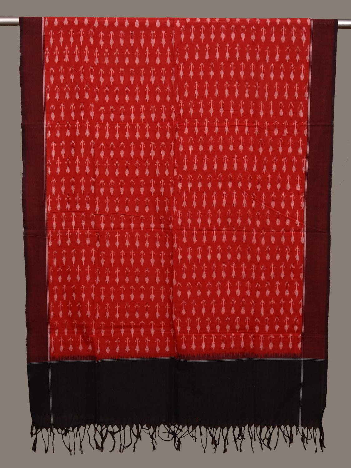 Red Pochampally Ikat Cotton Handloom Dupatta with Arrows Buta - Global Threads | Swadesiicart