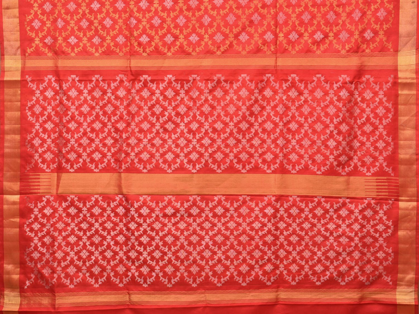 Red Uppada Silk Handloom Saree with All Over Jamdani Design - Global Threads | Swadesiicart