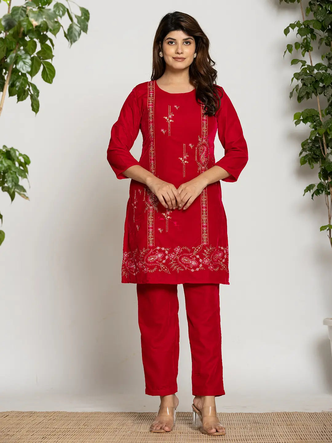 Yufta Pink Velvet Embroidered Tunic Co-Ord Set With Cotton Lining - Swadesiicart