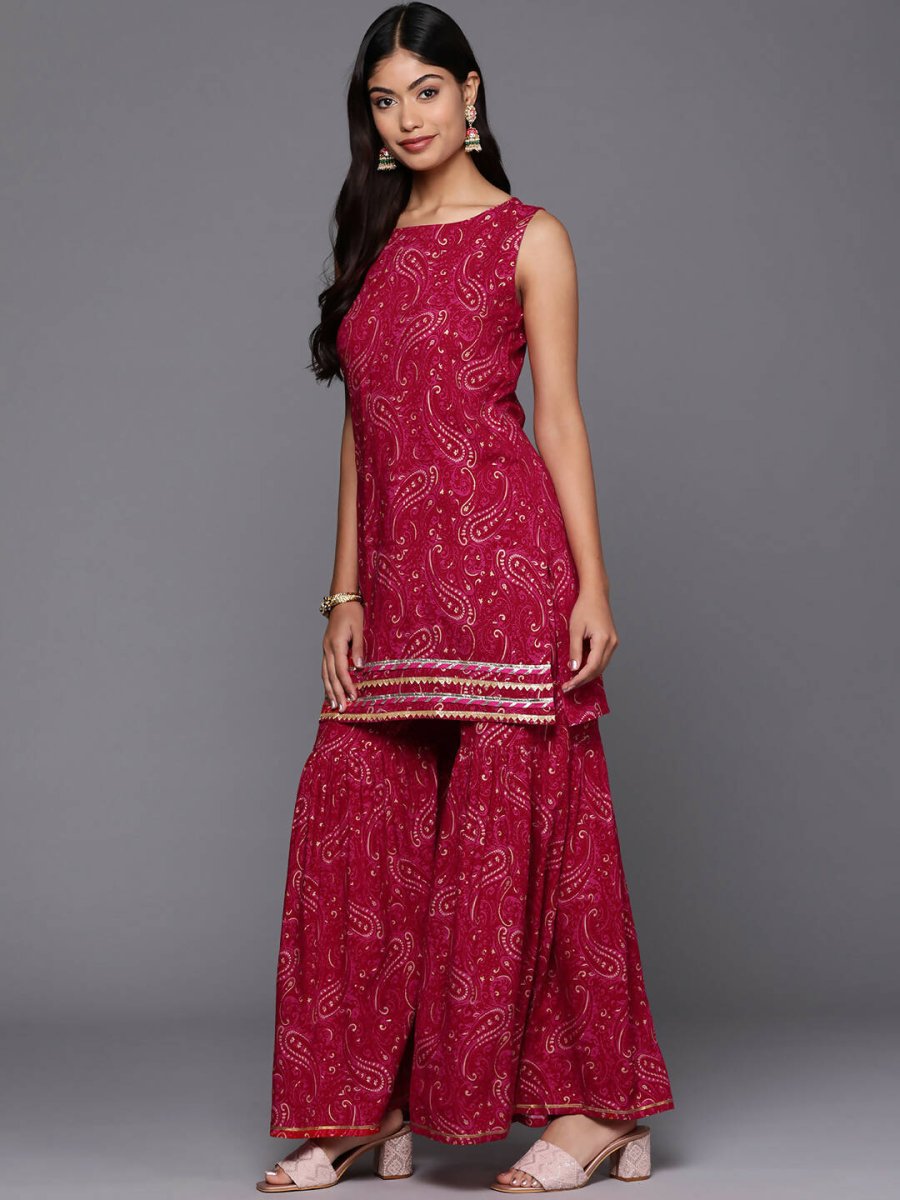 Ahalyaa Women's Traditional wear Kurta Set - Red | Swadesiicart