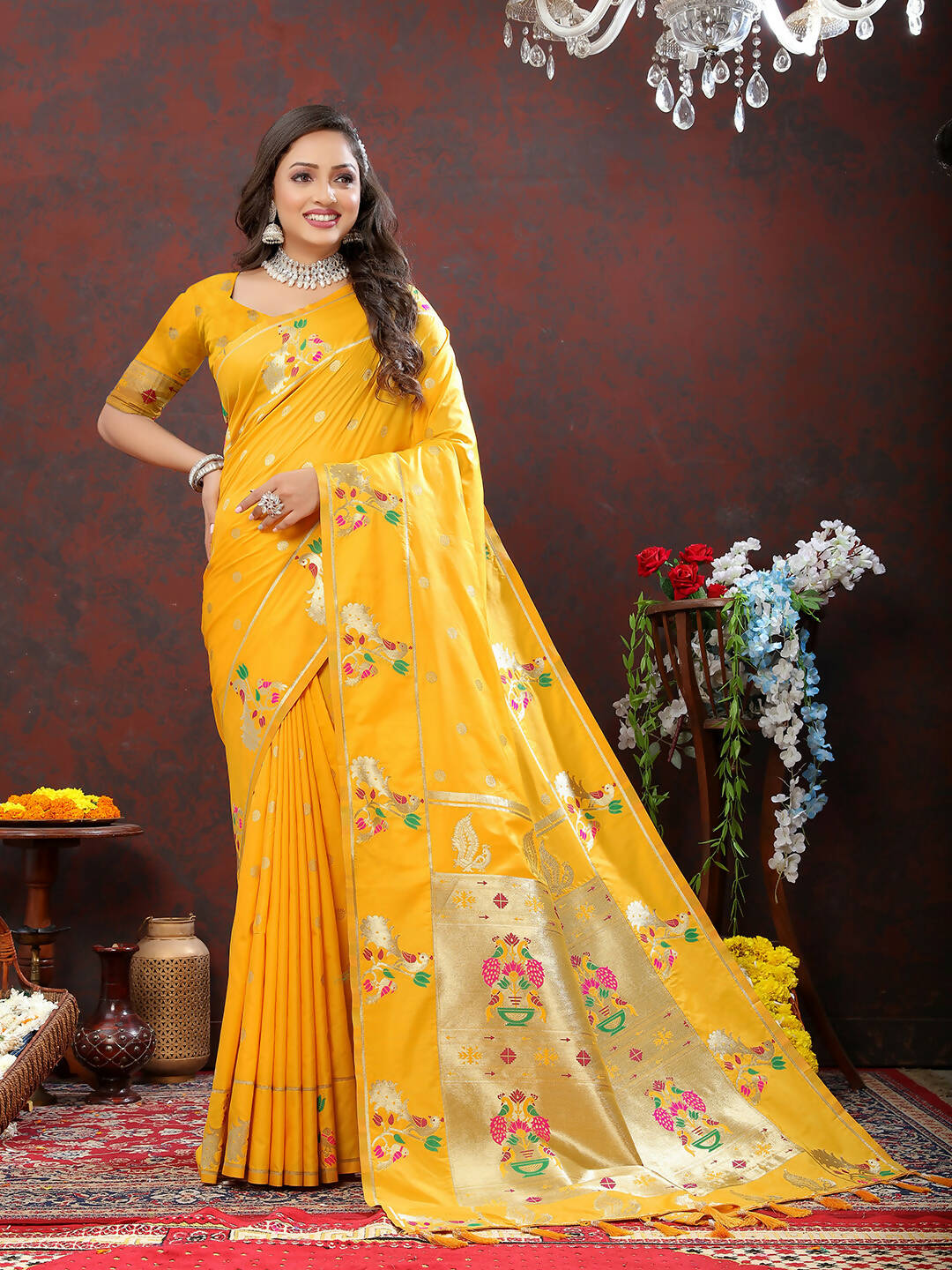 Lorenvalley Fashion Gold Soft Paithani Silk Woven Design Gold Zari Meenakari Weaving Saree - Swadesiicart