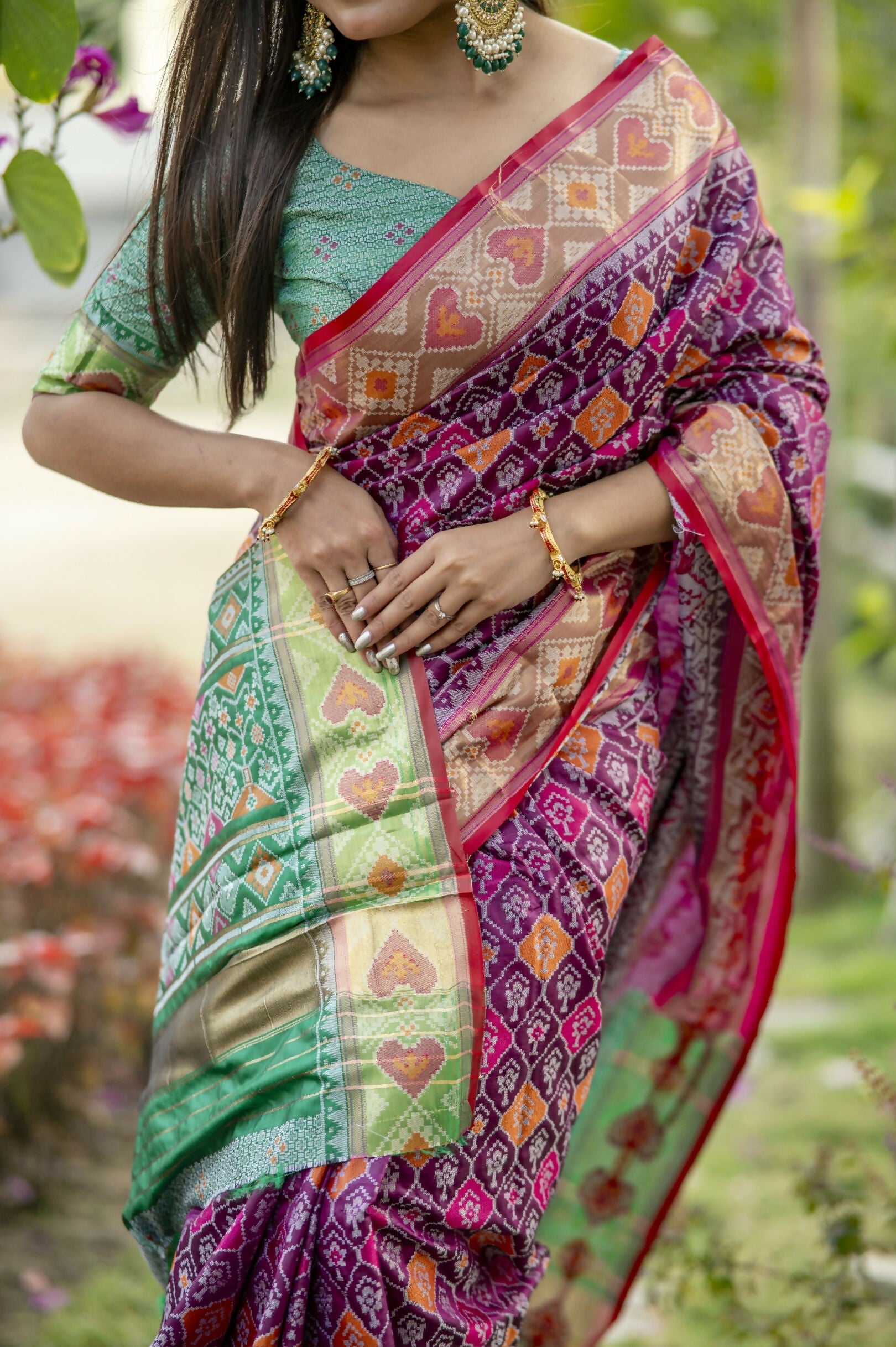 Vishnu Weaves Women's Wine Banarasi Silk Saree with Blouse - Swadesiicart