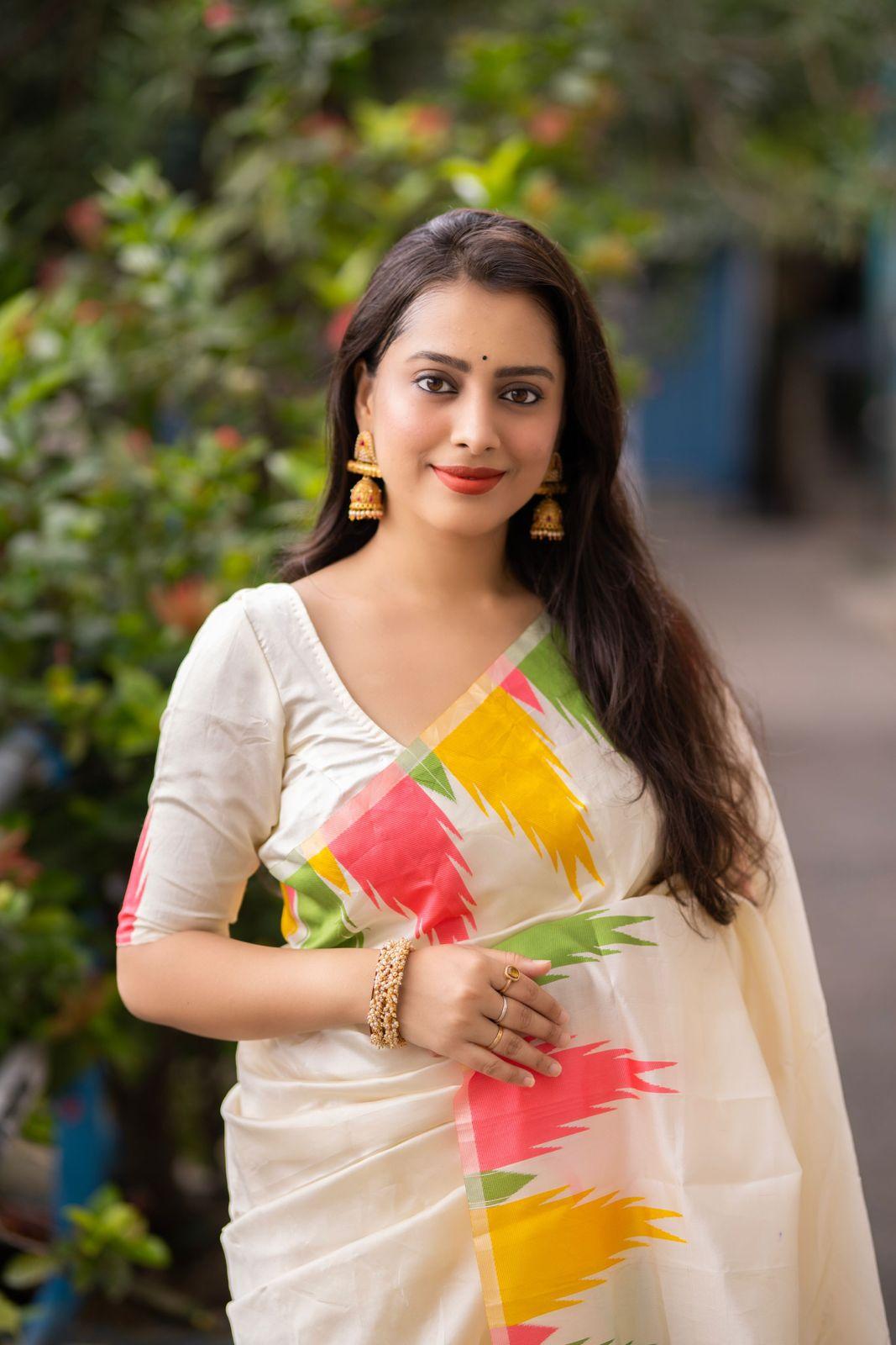 Cream Polycotton Woven Design Saree with Unstitched Blouse - Hiral Fashion | Swadesiicart