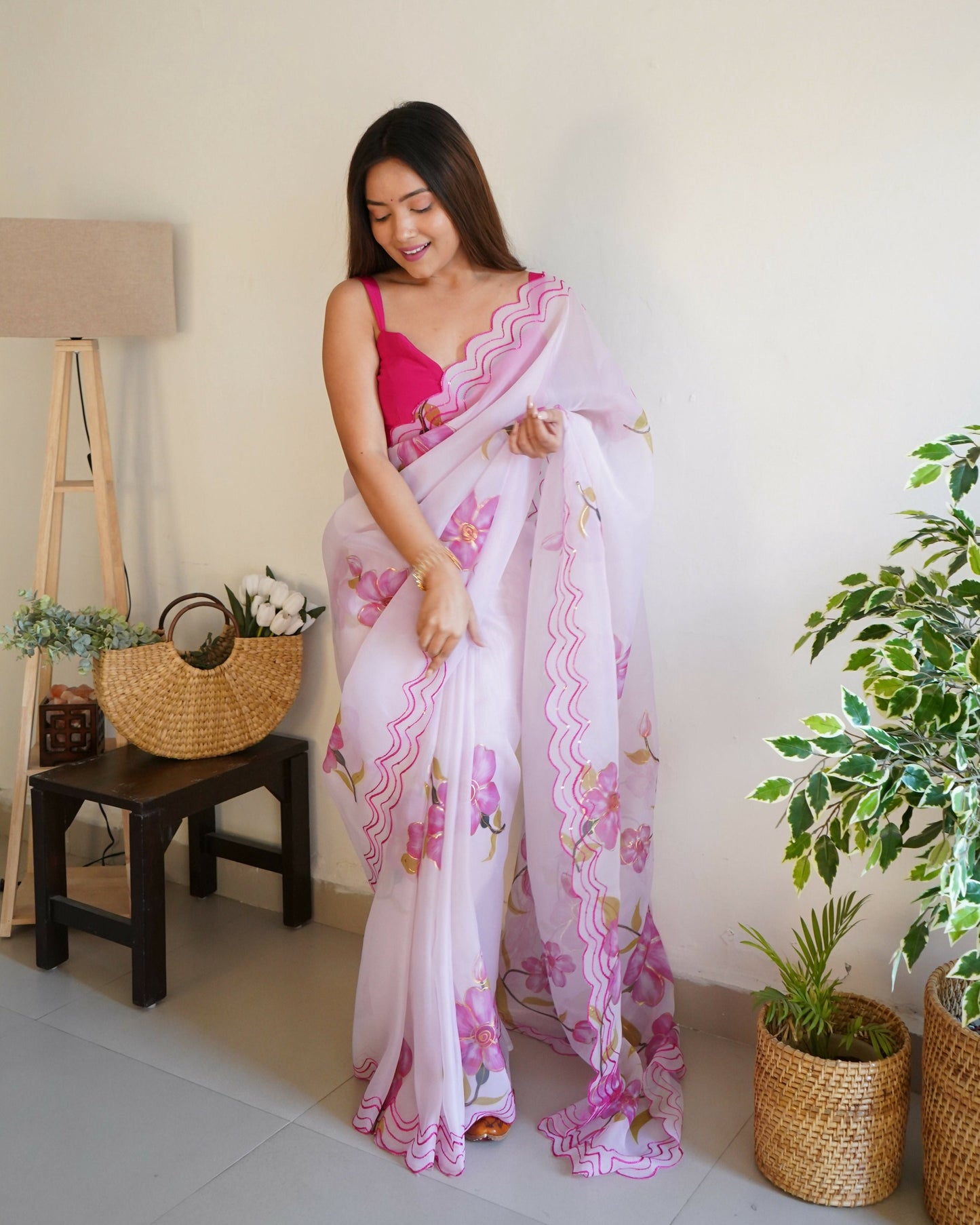 Vamsee Divisha White Organza Saree - Swadesiicart
