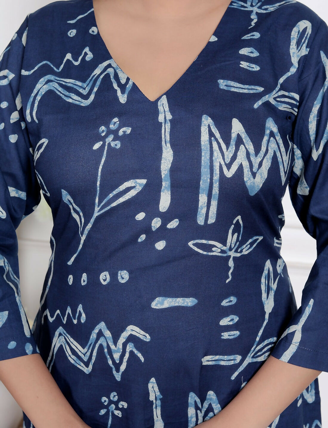 Miravan Womens Abstract Blue Printed Cotton Blue Co-Ord Set - Swadesiicart