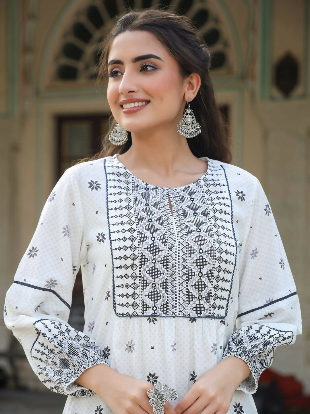 Juniper Women's White Rayon Staple Printed Straight Clothing Set | Swadesiicart
