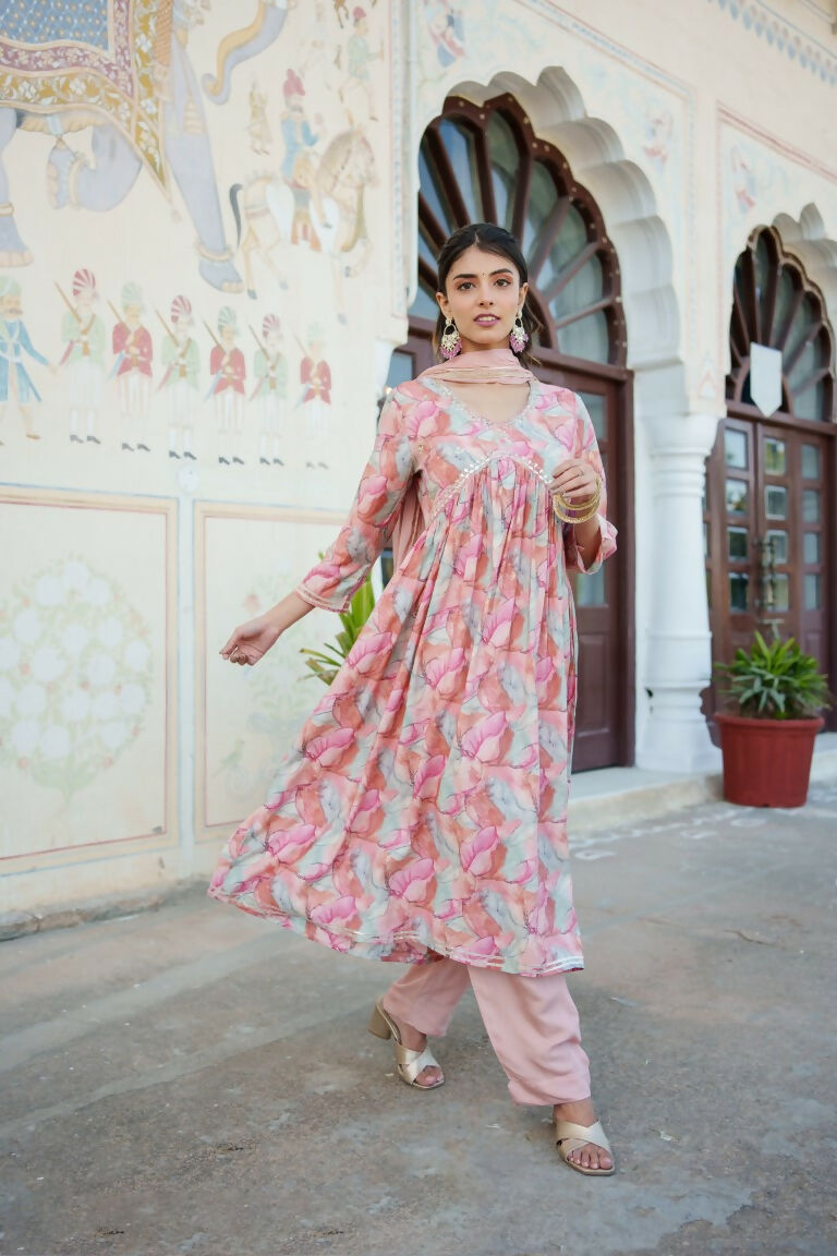 Vaasva Women Peach Muslin Embroidered Kurta, Pant & Dupatta Set | Swadesiicart