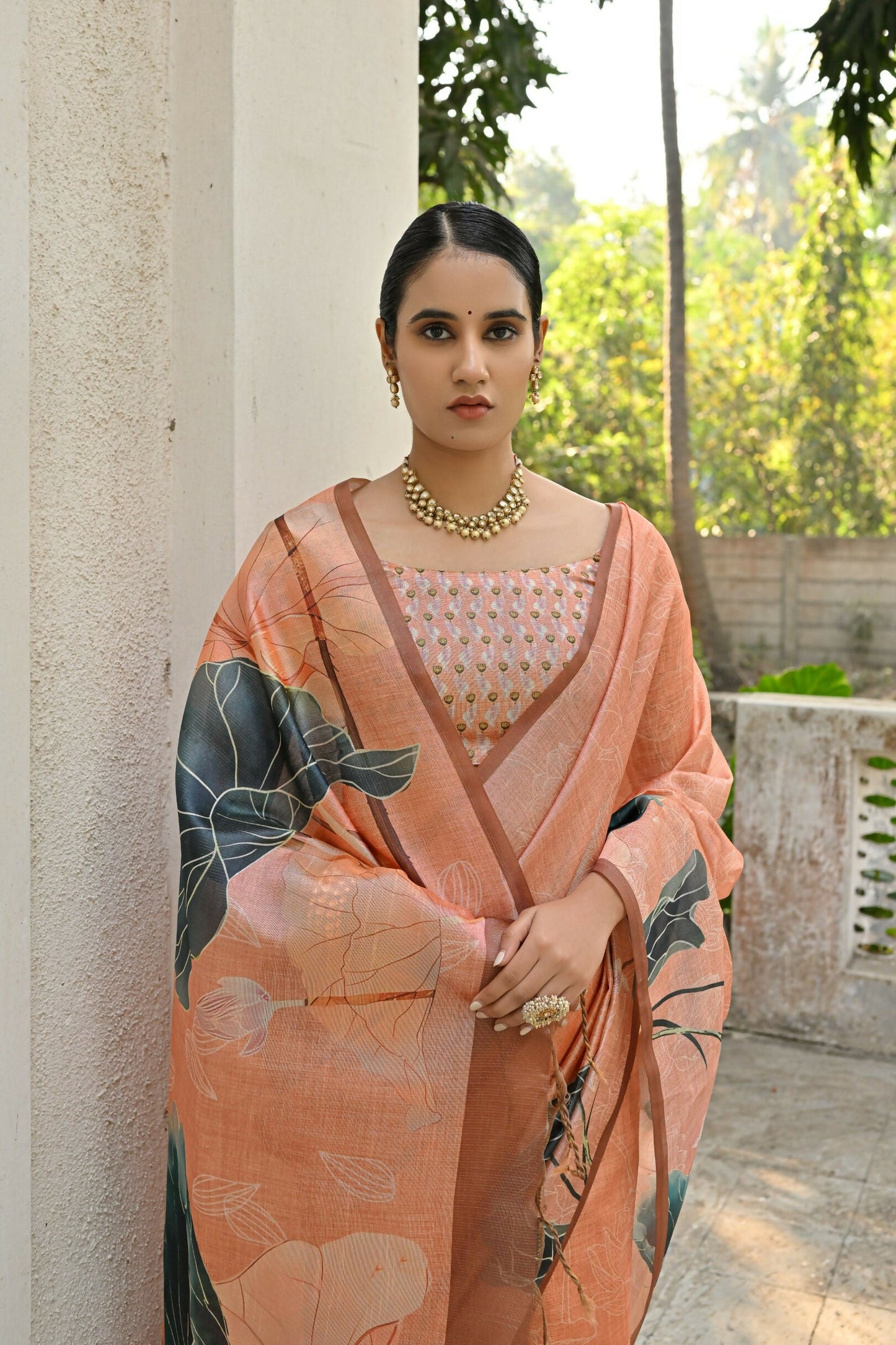 Vishnu Weaves Women's Orange Cotton Silk Saree with Blouse - Swadesiicart