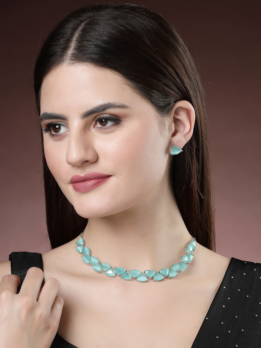 NVR Women's Green Artificial Stones Studded Handcrafted Jewellery Set - Swadesiicart