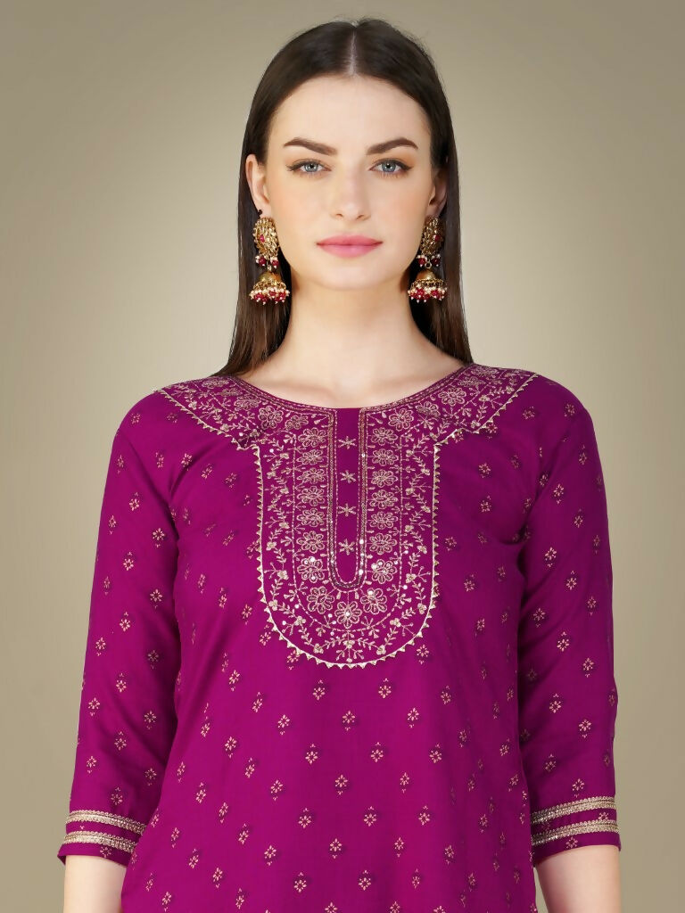 Jyoti Fashion Women's Purple Cotton Magic Slub Embroidery & Sequence work Kurta with Trouser & Dupatta | Swadesiicart