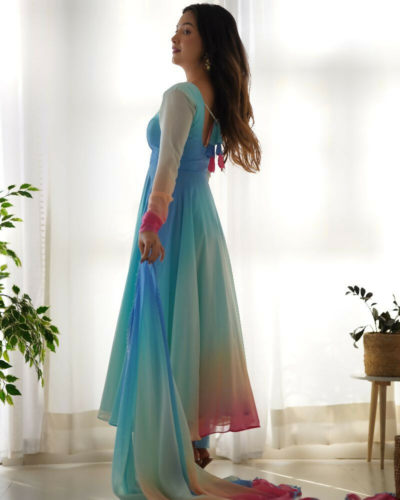Joban Fashion Sky Kurta Set Georgette Sequence Embroidery Work - Swadesiicart