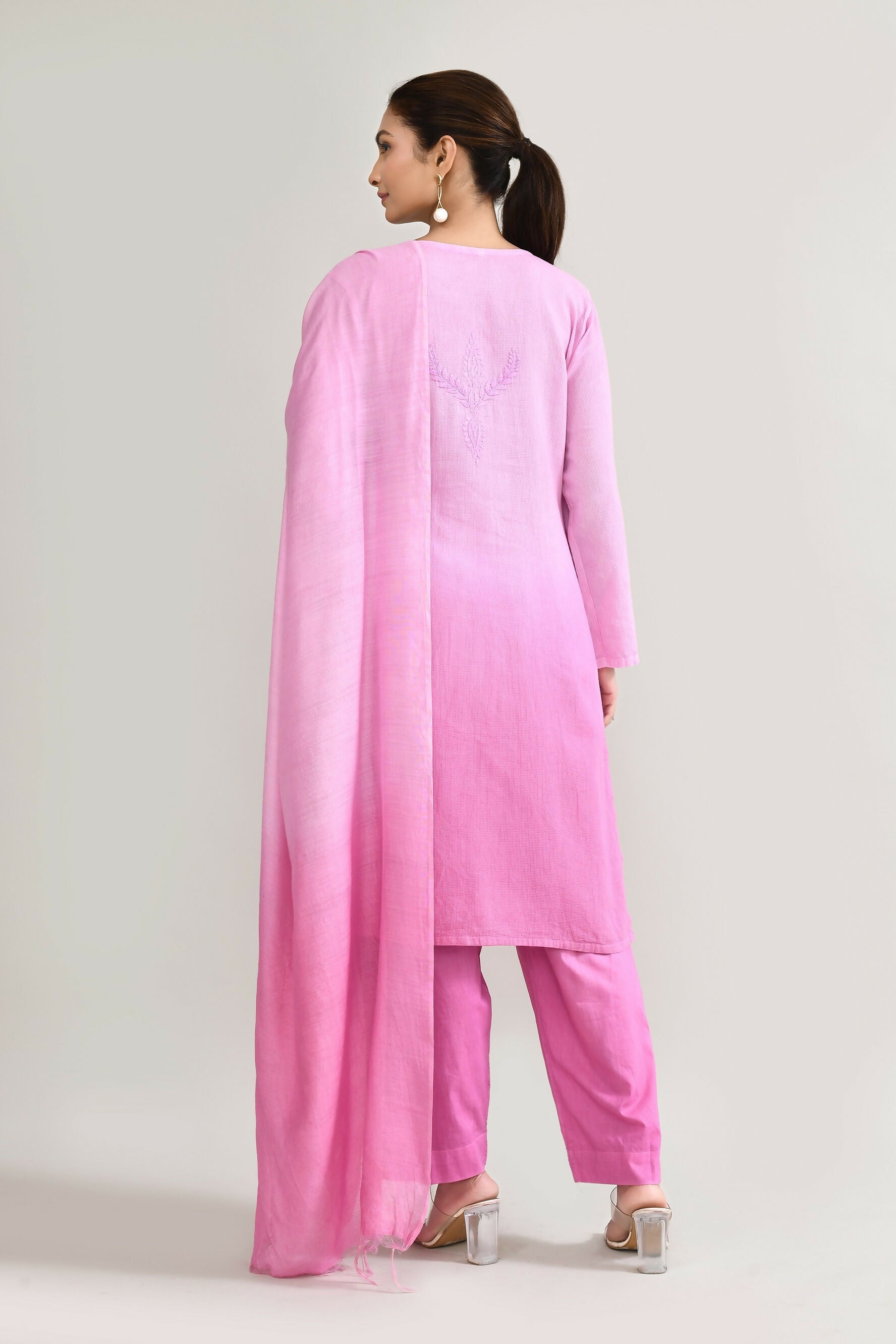 Joban Fashion Womens Cotton ChikanKari Light pink Kurta set - Swadesiicart