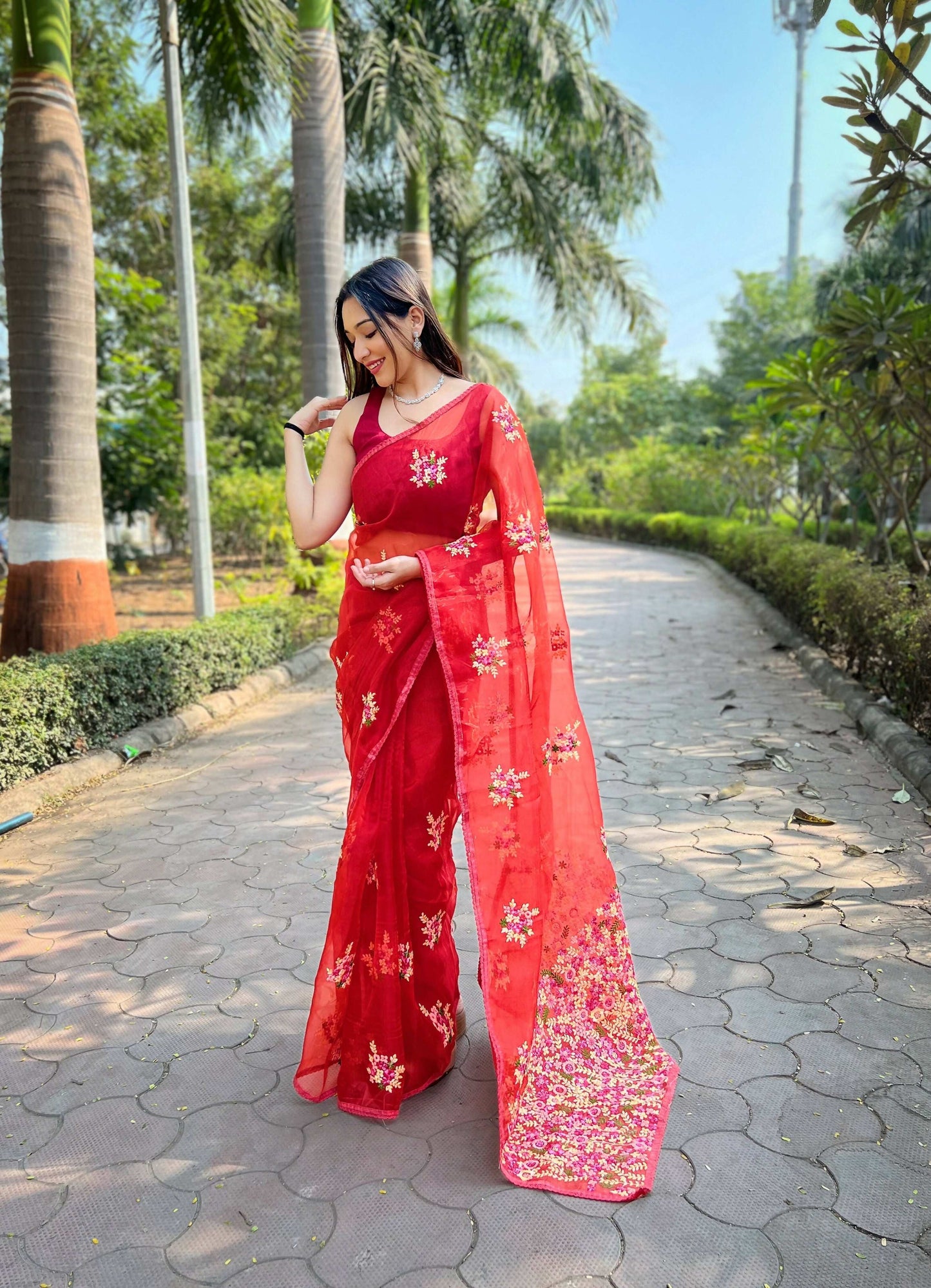 Vamsee Red-Garden Red Organza Saree - Swadesiicart