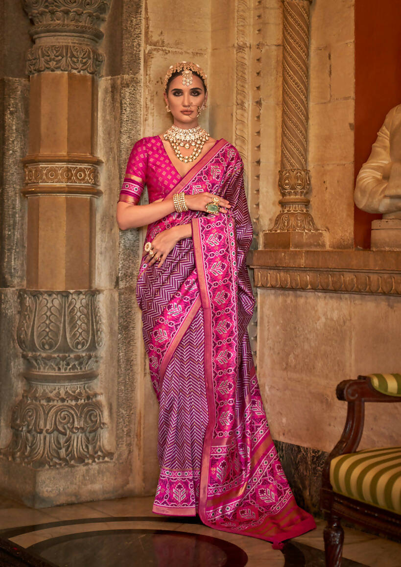 Magenta Banarasi Weaving, Ultra Aqua Finish, Zari Work Banarasi Silk Saree - Rath Kunti - Swadesiicart