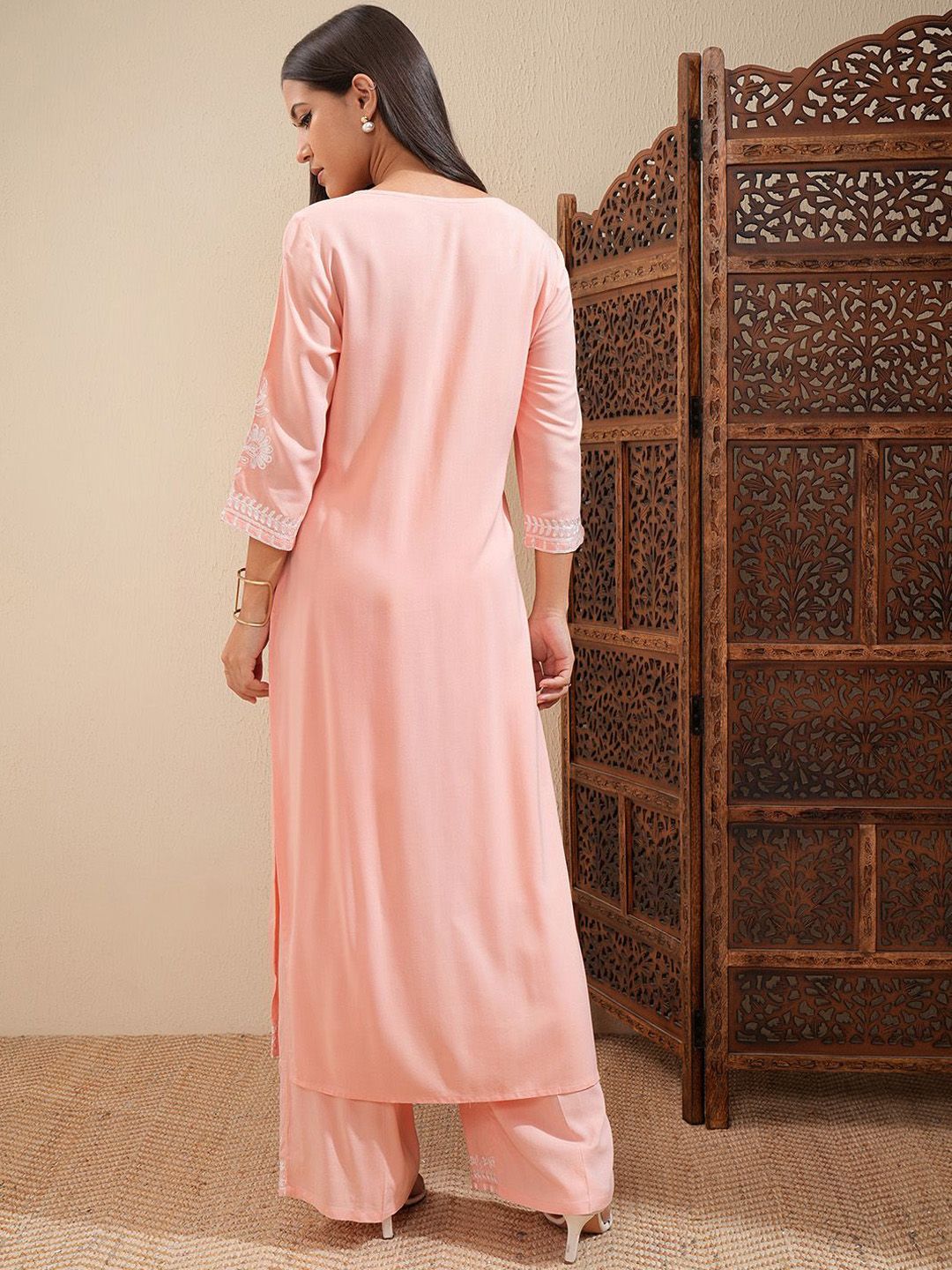 Vishudh Peach-Coloured Floral Embroidered Thread Work Straight Kurta With Palazzos - Swadesiicart