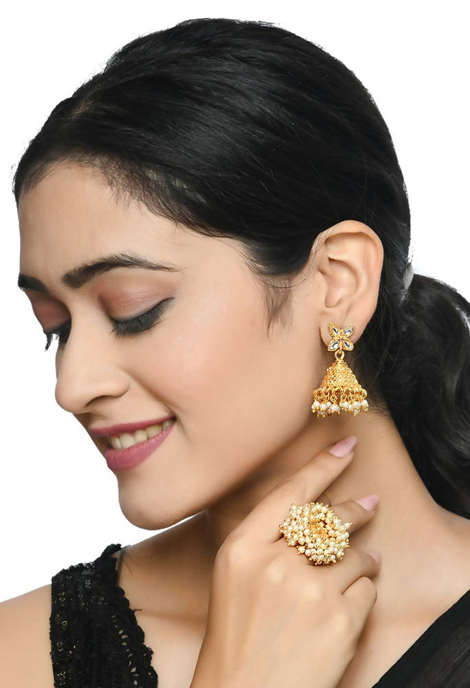 Mominos Fashion Gold-Polished with Pearls Ring | Swadesiicart