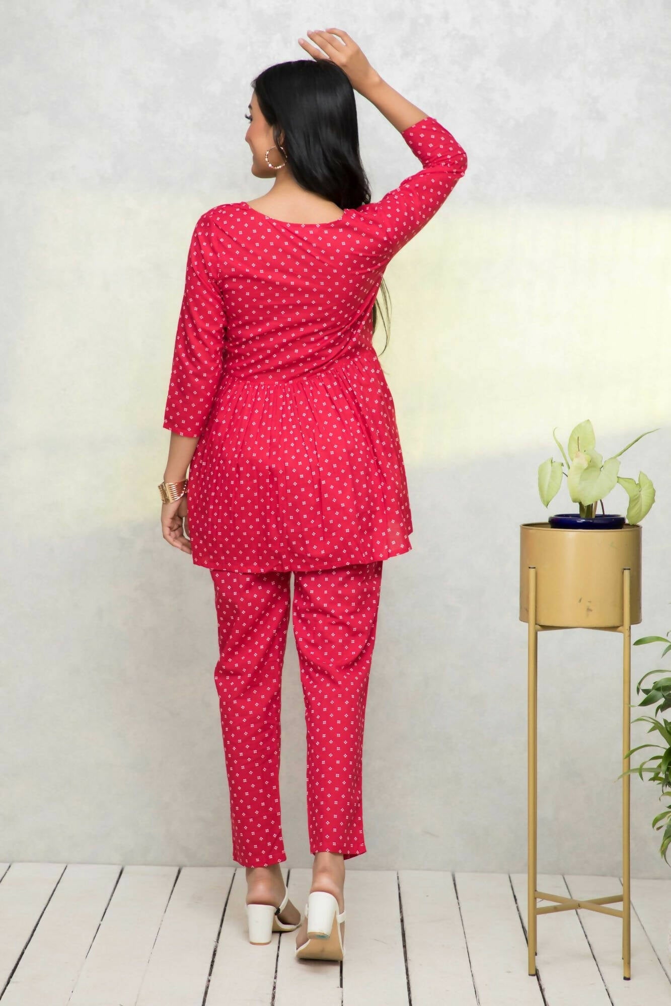 Myshka Women Red Printed Co-Ords - Swadesiicart