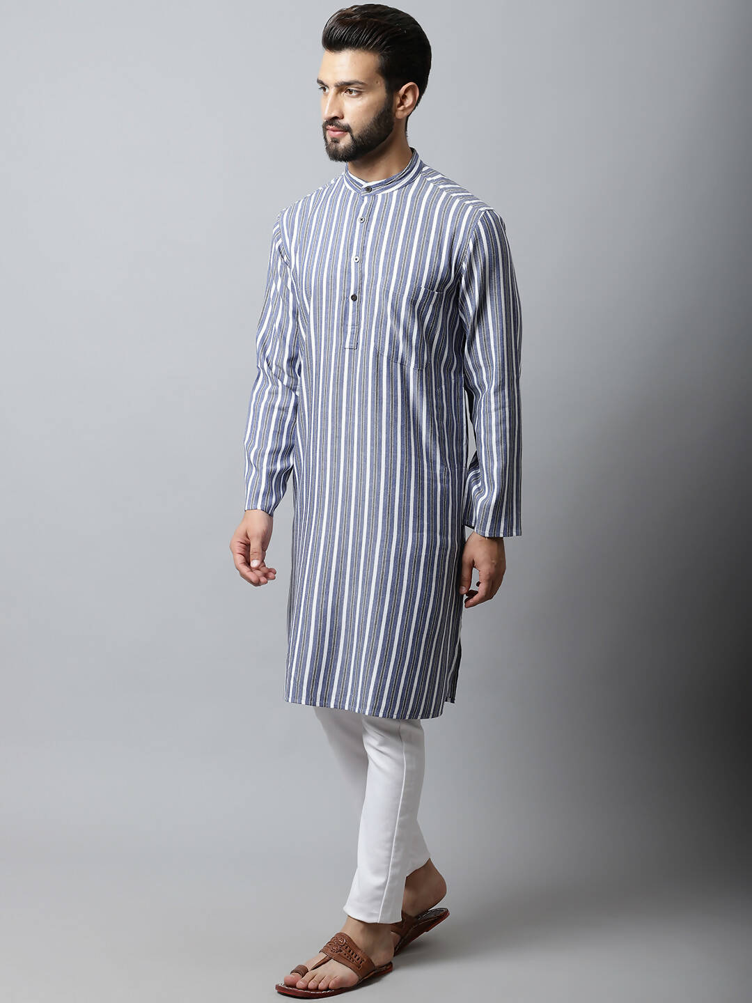 Even Apparels Blue Color Pure Cotton Men's Kurta With Band Collar (STR1168) | Swadesiicart