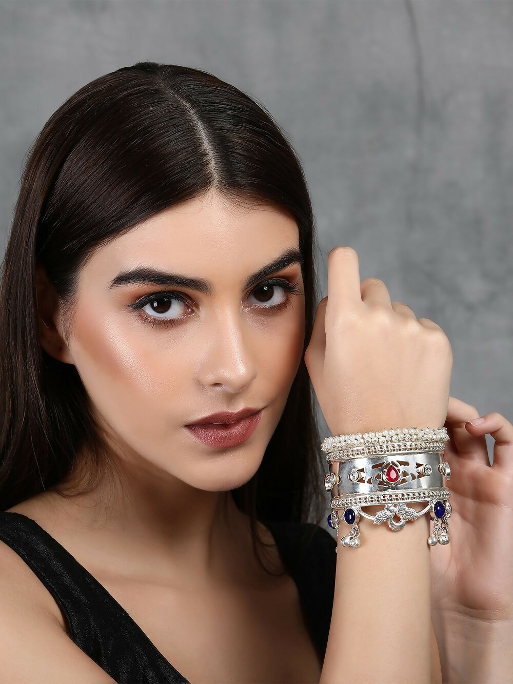 Joban Fashion Women Multicolor Stones Silver Tone Bangle | Swadesiicart