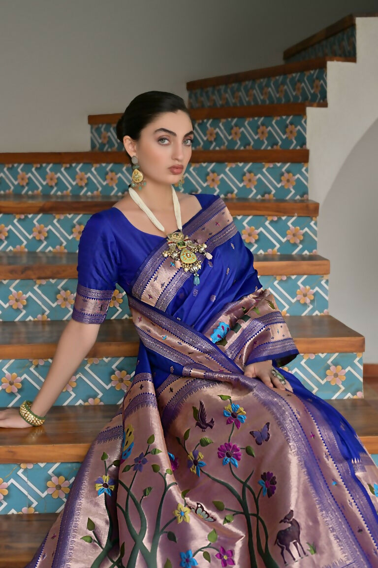 Vishnu Weaves Women's Royal Paithani Silk Zari Woven Saree with Blouse - Swadesiicart