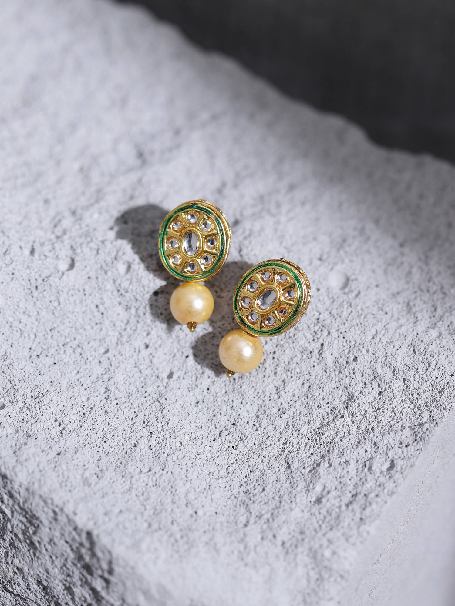 Gold-Toned White Kundan Oval-Shape Gold-Polished Studs Earrings - Ruby Raang | Swadesiicart