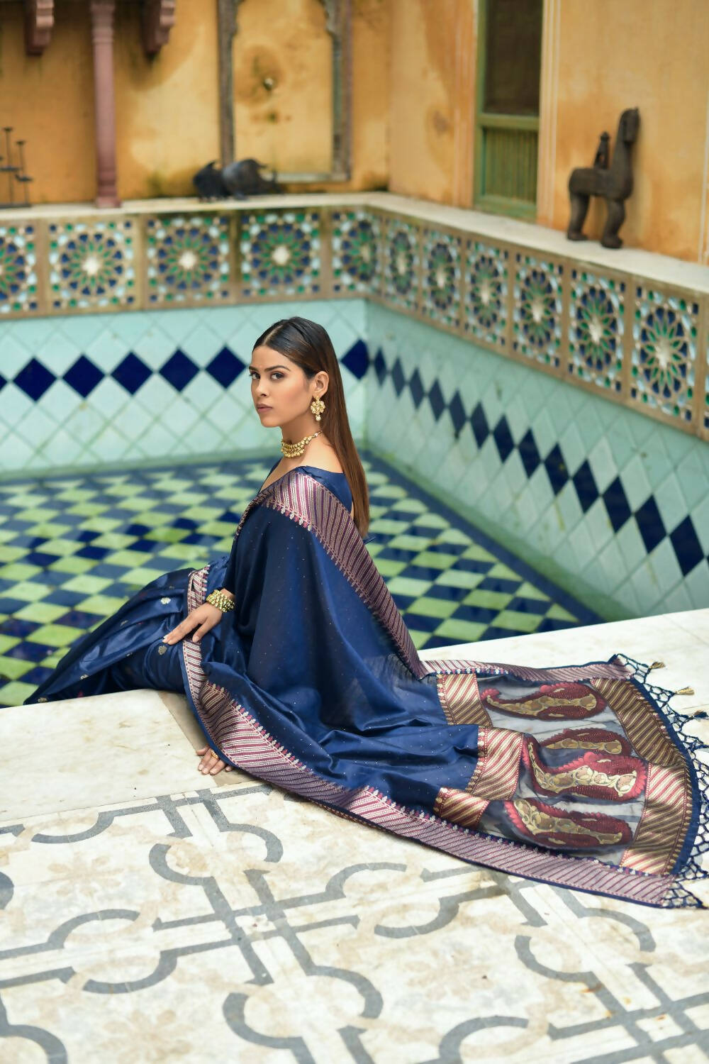 Vishnu Weaves Women's Blue Cotton Silk Zari Woven Butta Work Saree with Blouse - Swadesiicart