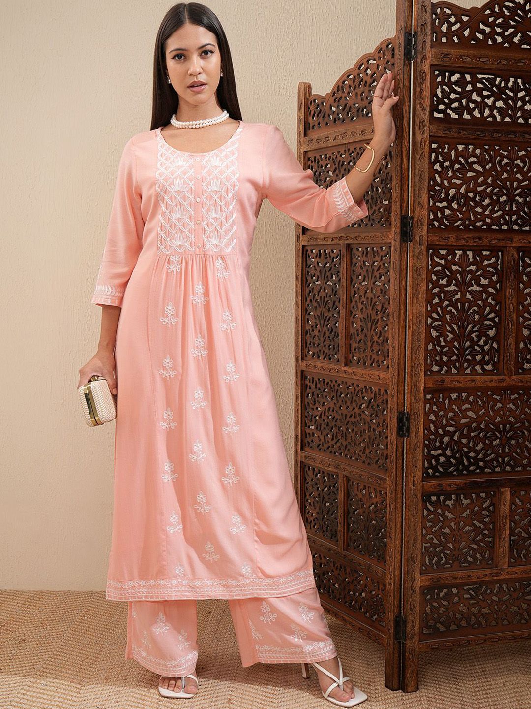 Vishudh Peach-Coloured Floral Embroidered Thread Work Straight Kurta With Palazzos - Swadesiicart
