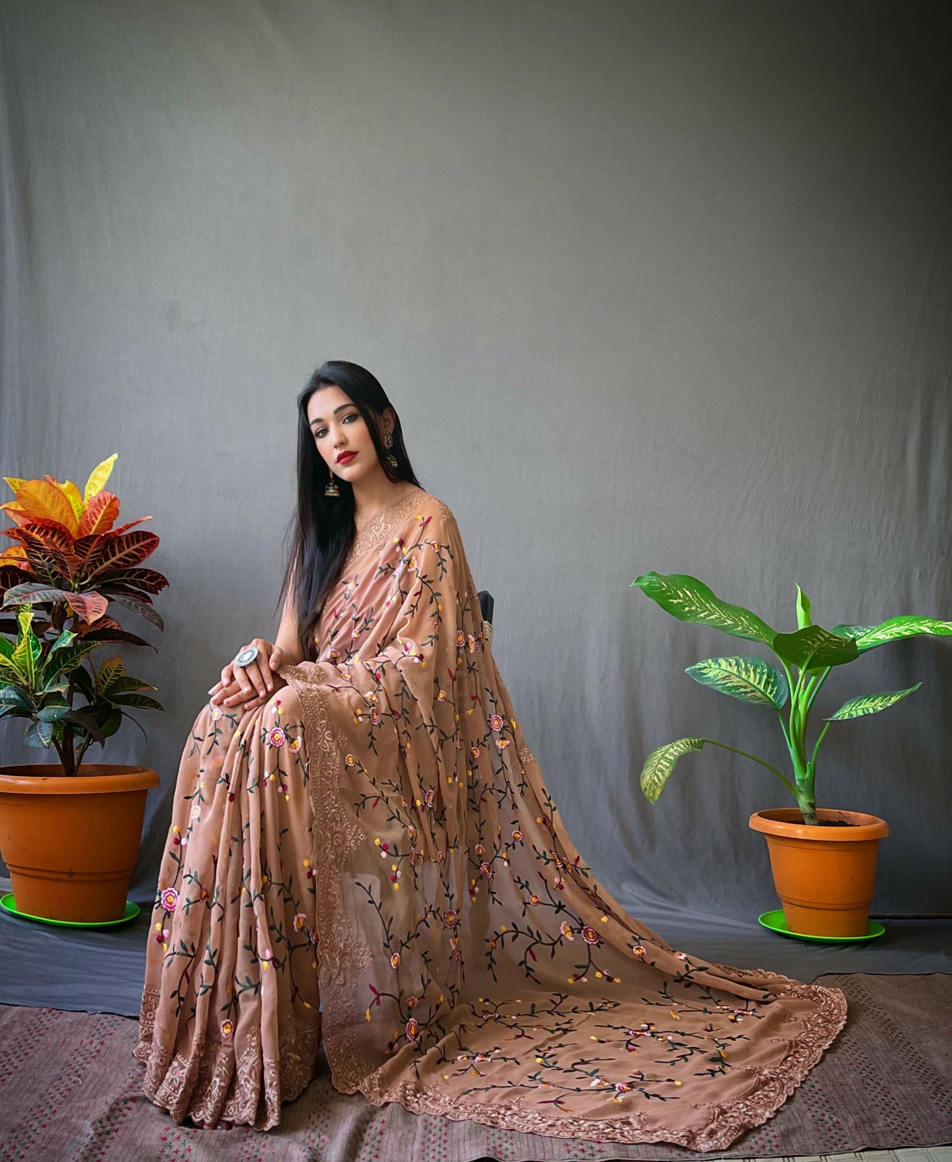 Vamsee Pearl 1 Brown Georgette Saree - Swadesiicart