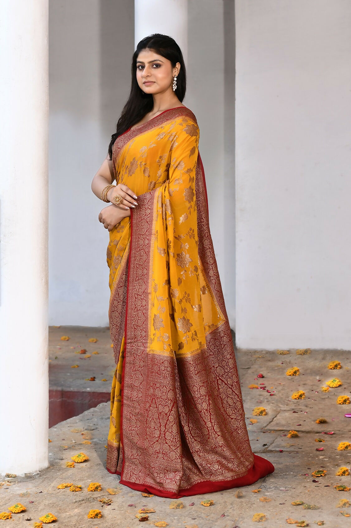 Joban Fashion Yellow Crepe Chiffon Pure Handloom Banarasi Silk Saree | Swadesiicart