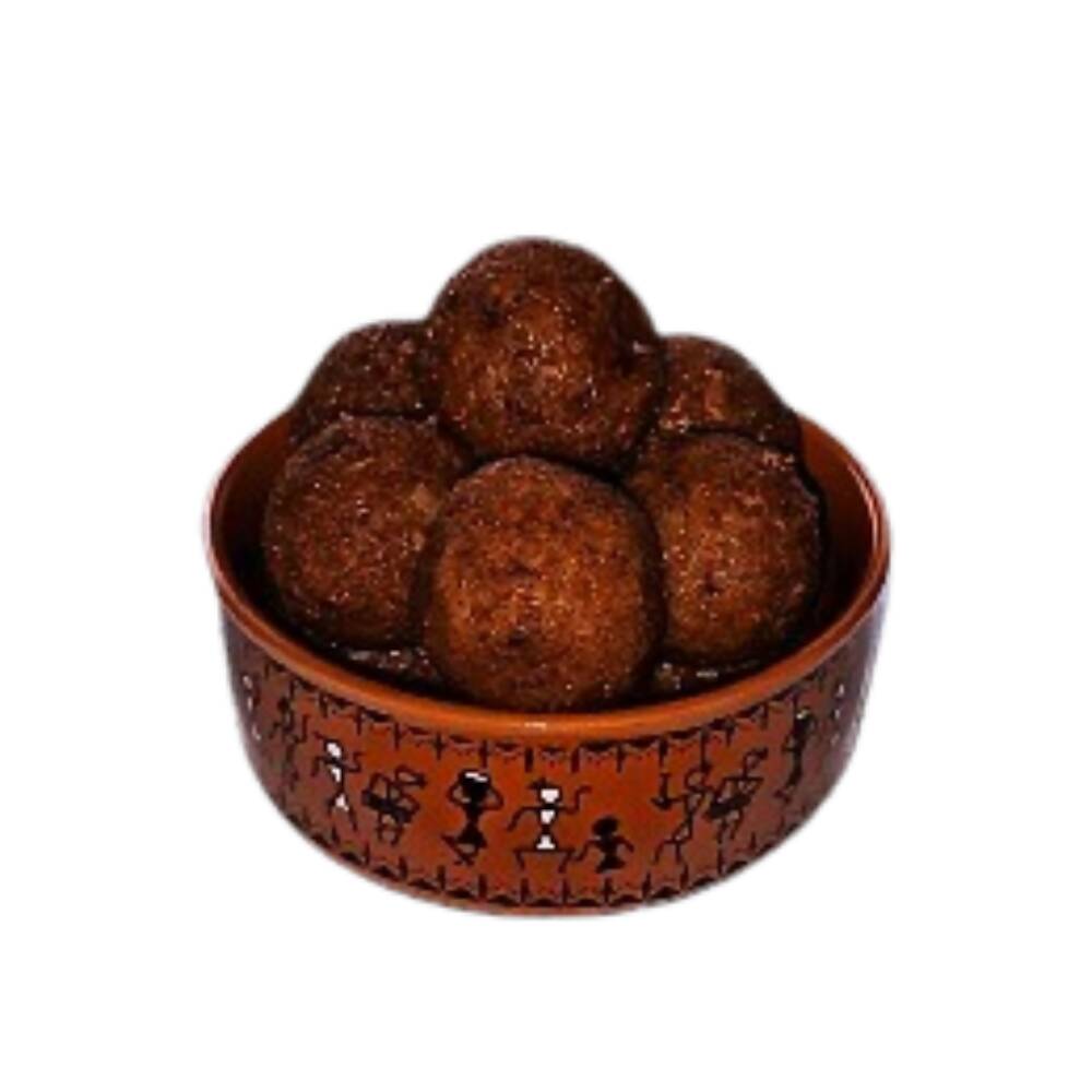 Godavari Vantillu Kobbari Undalu (Jaggery Coconut Ladoo) | Swadesiicart