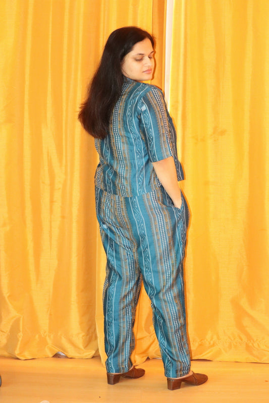 Earthyweaves Meghika Sambalpuri Co-ord Set - Swadesiicart