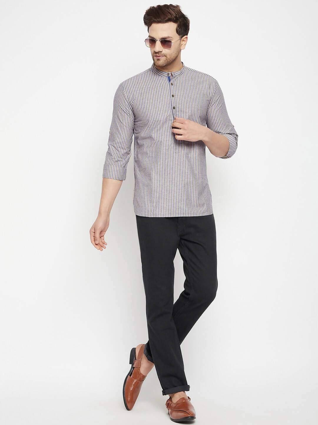Even Apparels Grey Color Pure Cotton Short Men's Kurta With Band Collar | Swadesiicart