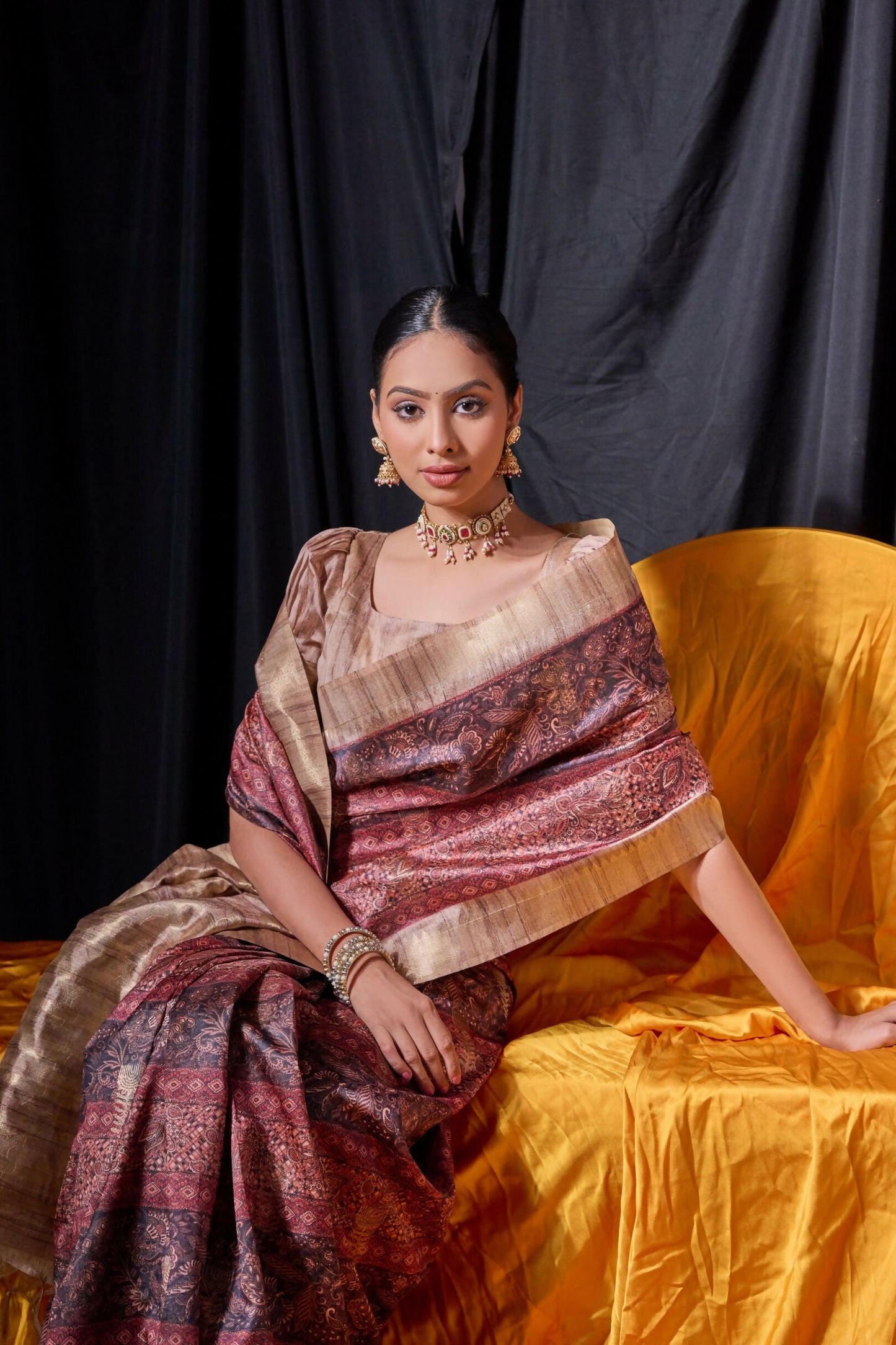 Vishnu Weaves Women's Maroon Tussar Silk Zari Woven Saree with Blouse - Swadesiicart