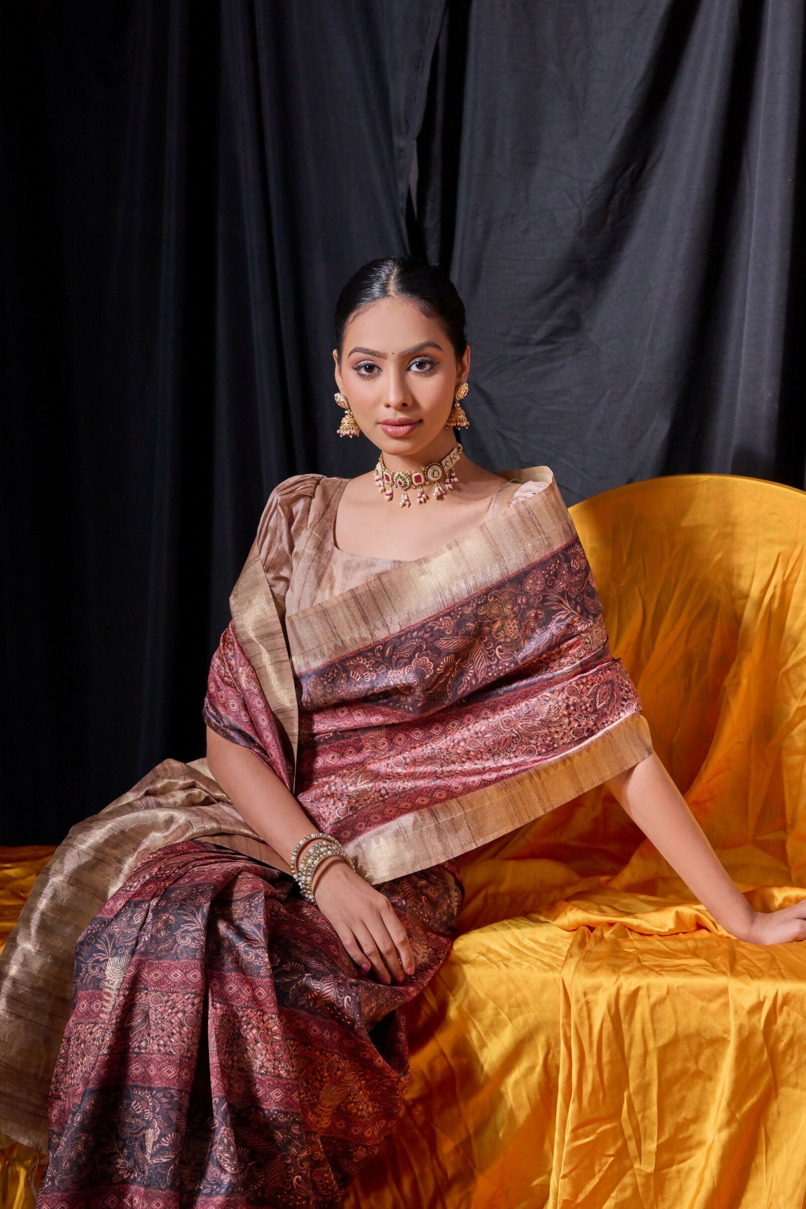 Vishnu Weaves Women's Maroon Tussar Silk Zari Woven Saree with Blouse - Swadesiicart