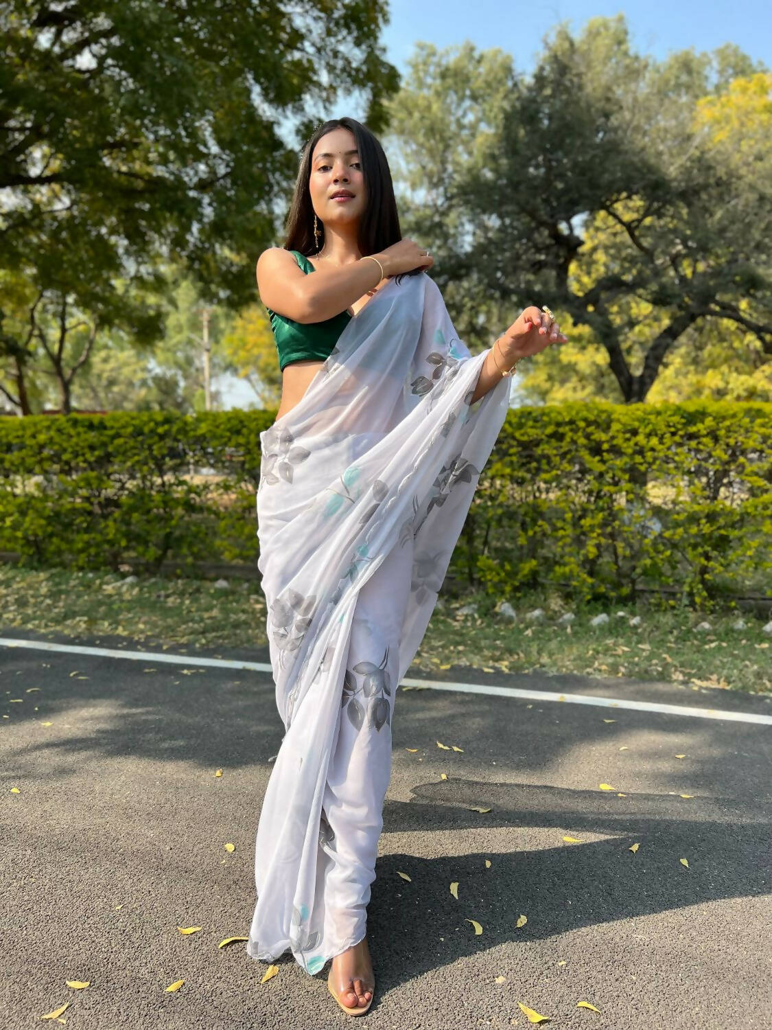 Vamsee Grey Chiffon Designer Saree - Swadesiicart