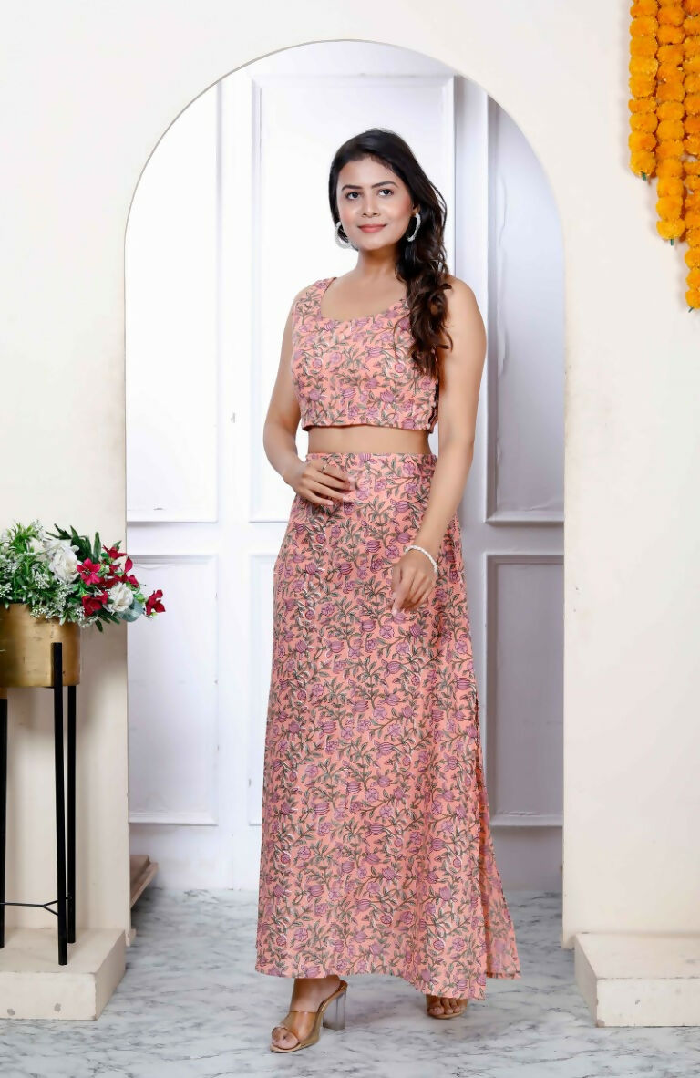 Miravan Women's Orange Floral Printed Crop Top And Skirt Co-Ord Set - Swadesiicart