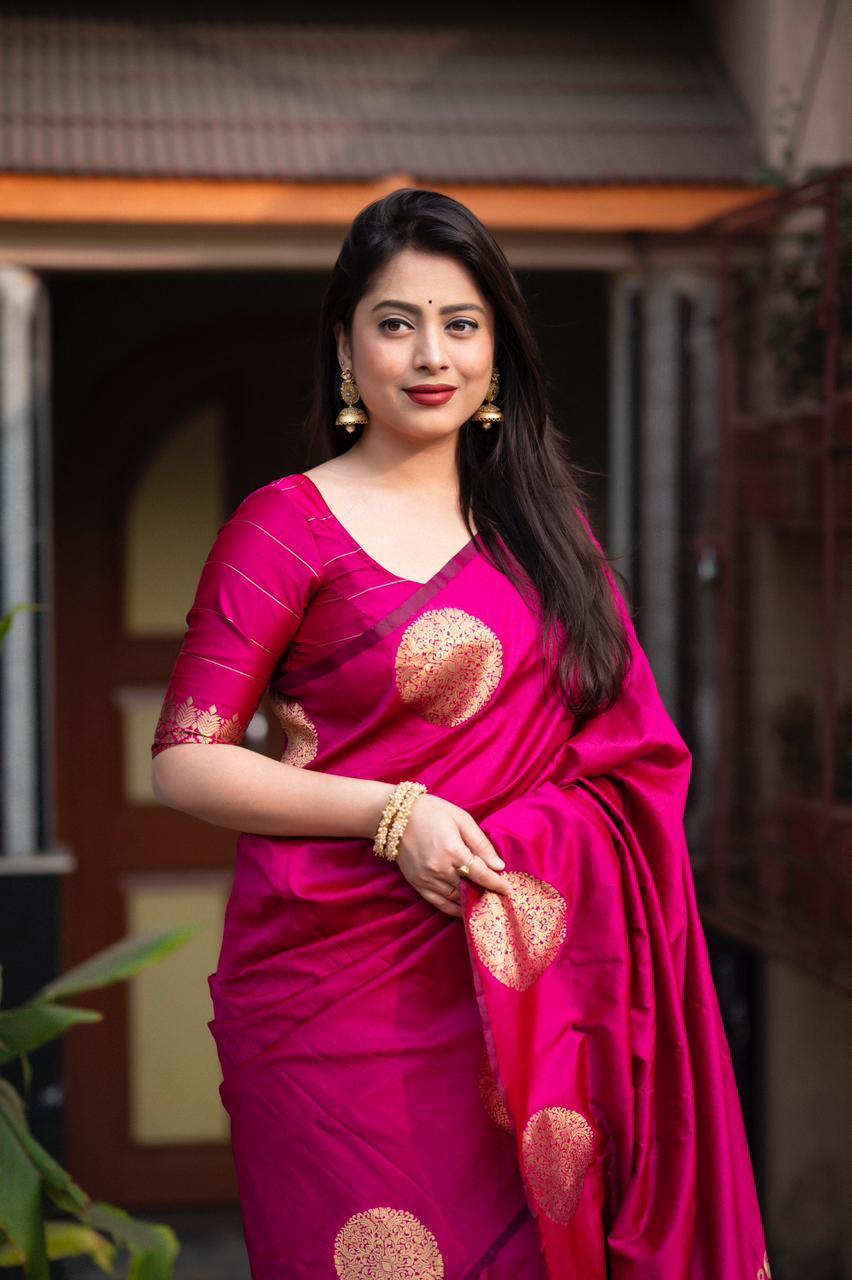 Rani Silk Woven Saree with Unstitched Blouse - Hiral Fashion | Swadesiicart