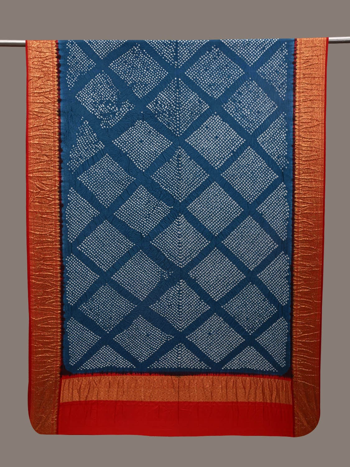 Teal and Red Bandhani Kanchipuram Silk Handloom Dupatta with Border Design - Global Threads | Swadesiicart