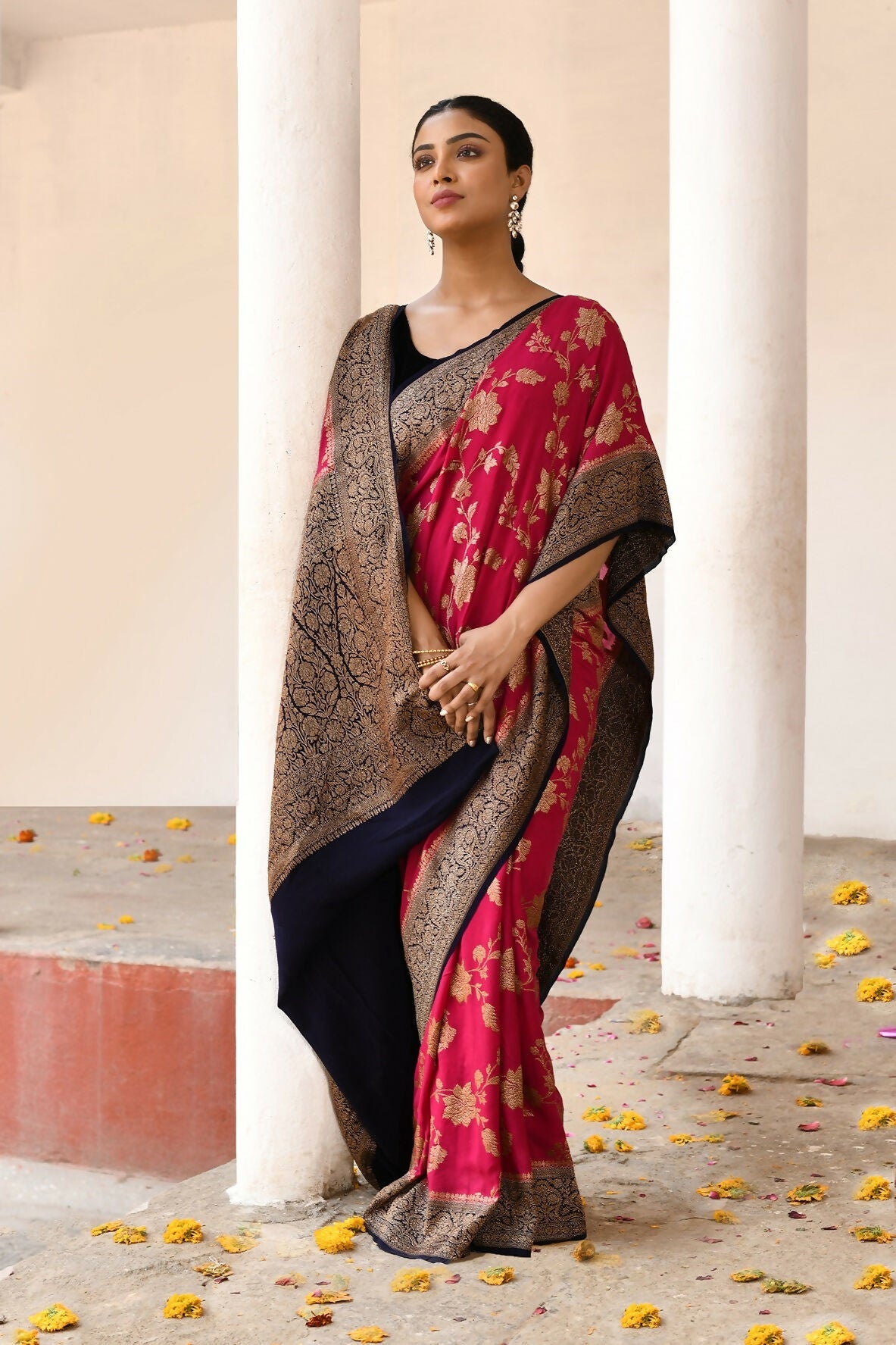 Joban Fashion Fuchsia Crepe Chiffon Pure Handloom Banarasi Silk Saree | Swadesiicart
