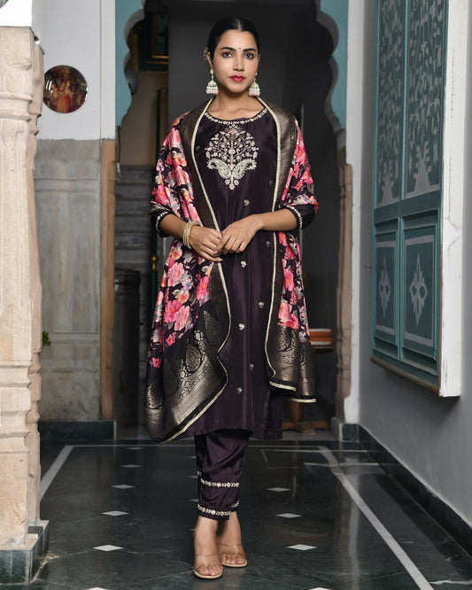 Vaasva Women's Silk Emboidered Solid Pant Set & Digital Printed Dupatta | Swadesiicart