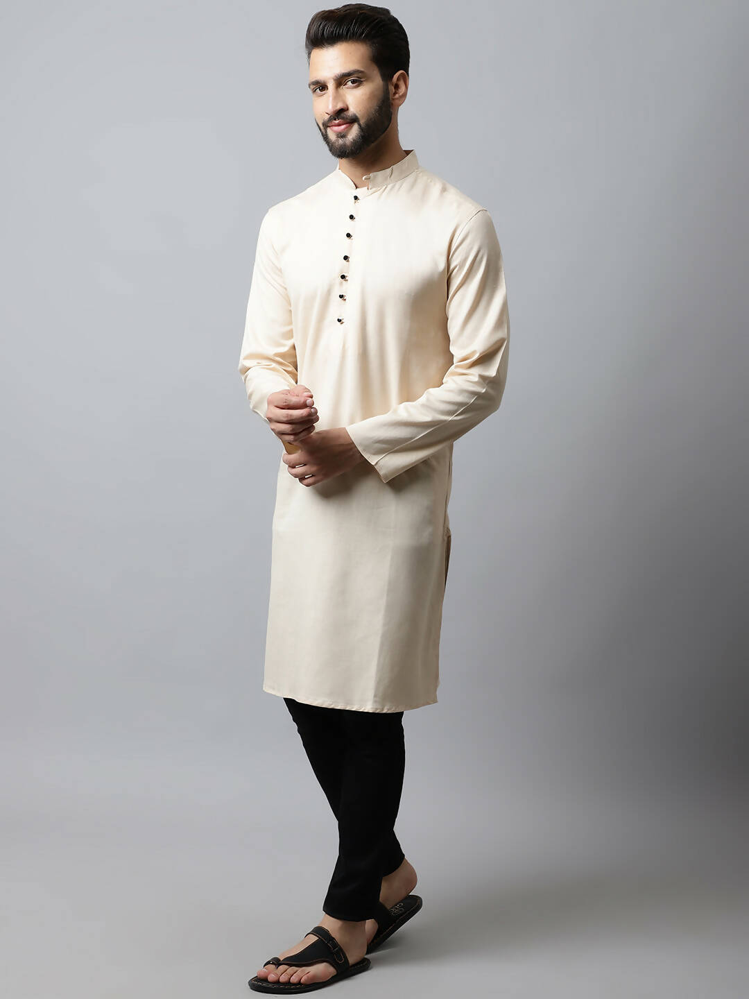 Even Apparels Cream Color Pure Cotton Men's Kurta With Side Placket (SLD1176) | Swadesiicart