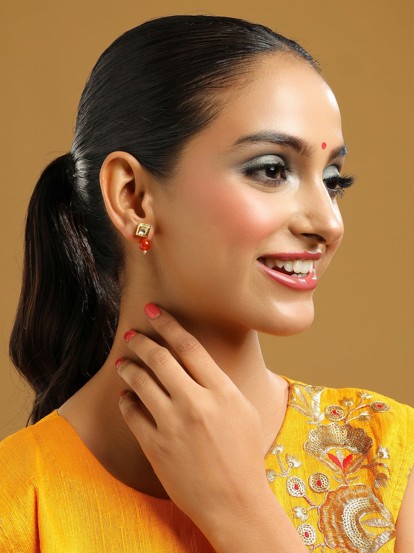 Ruby Raang Red Carnelian Kundan Studs | Swadesiicart