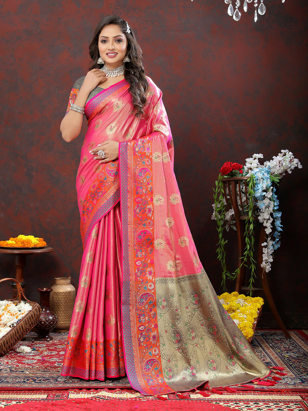 Lorenvalley Fashion Pink Kanjivaram Silk Woven Design with Zari Weaving Saree - Swadesiicart