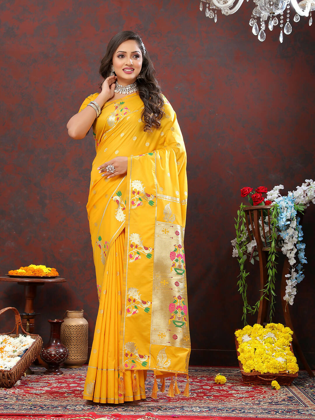Lorenvalley Fashion Gold Soft Paithani Silk Woven Design Gold Zari Meenakari Weaving Saree - Swadesiicart