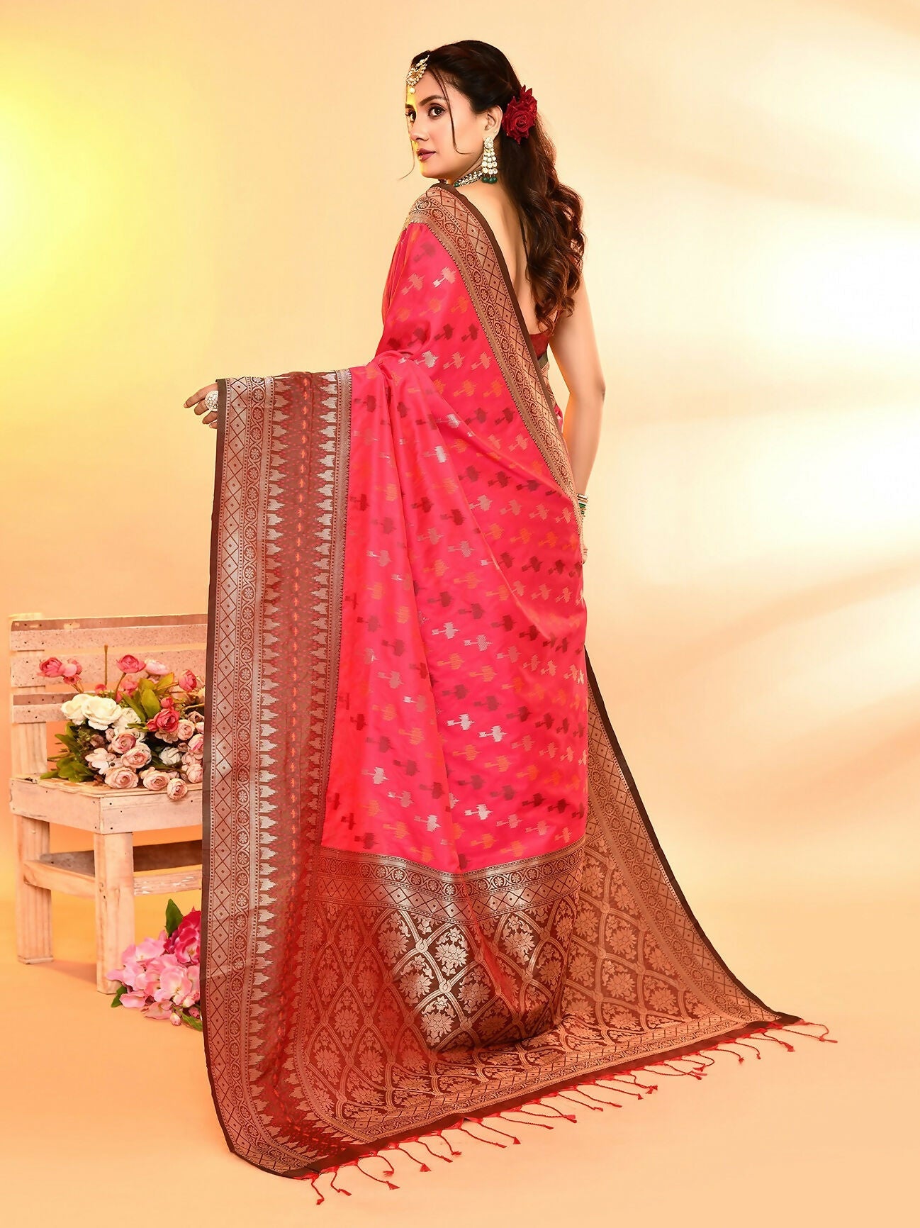 Joban Fashion Rani Pink & Bottle Green Plain With Weaving Border Banarasi Silk Sarees | Swadesiicart