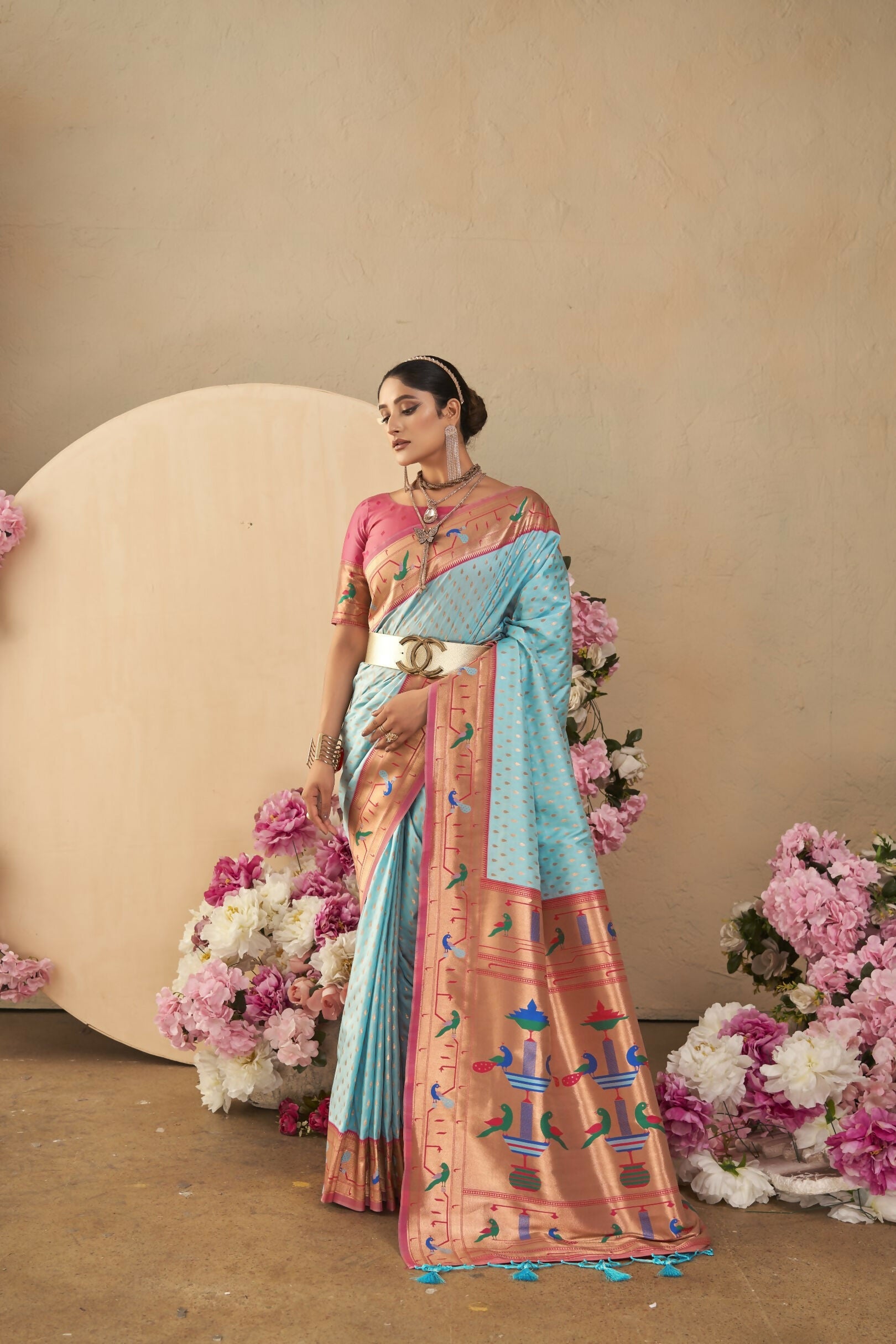 Vishnu Weaves Women's Firozi Paithani Silk Saree with Blouse - Swadesiicart