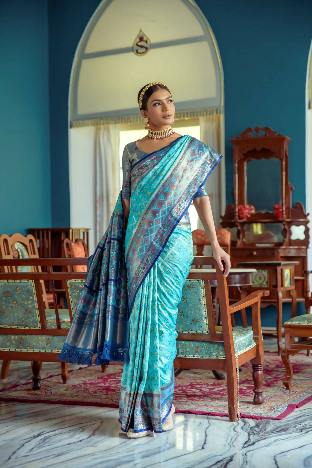 Vishnu Weaves Women's Firozi Patola Banarasi Silk Meenakari Zari Woven Saree with Blouse - Swadesiicart
