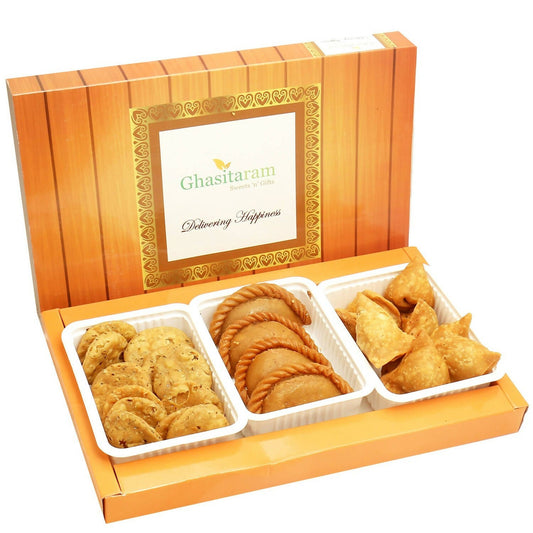 Ghasitaram Holi Hampers: Dry Sweet Gujiyas, Farsan Samosas and Methi Mathi Hamper - Altcheeni