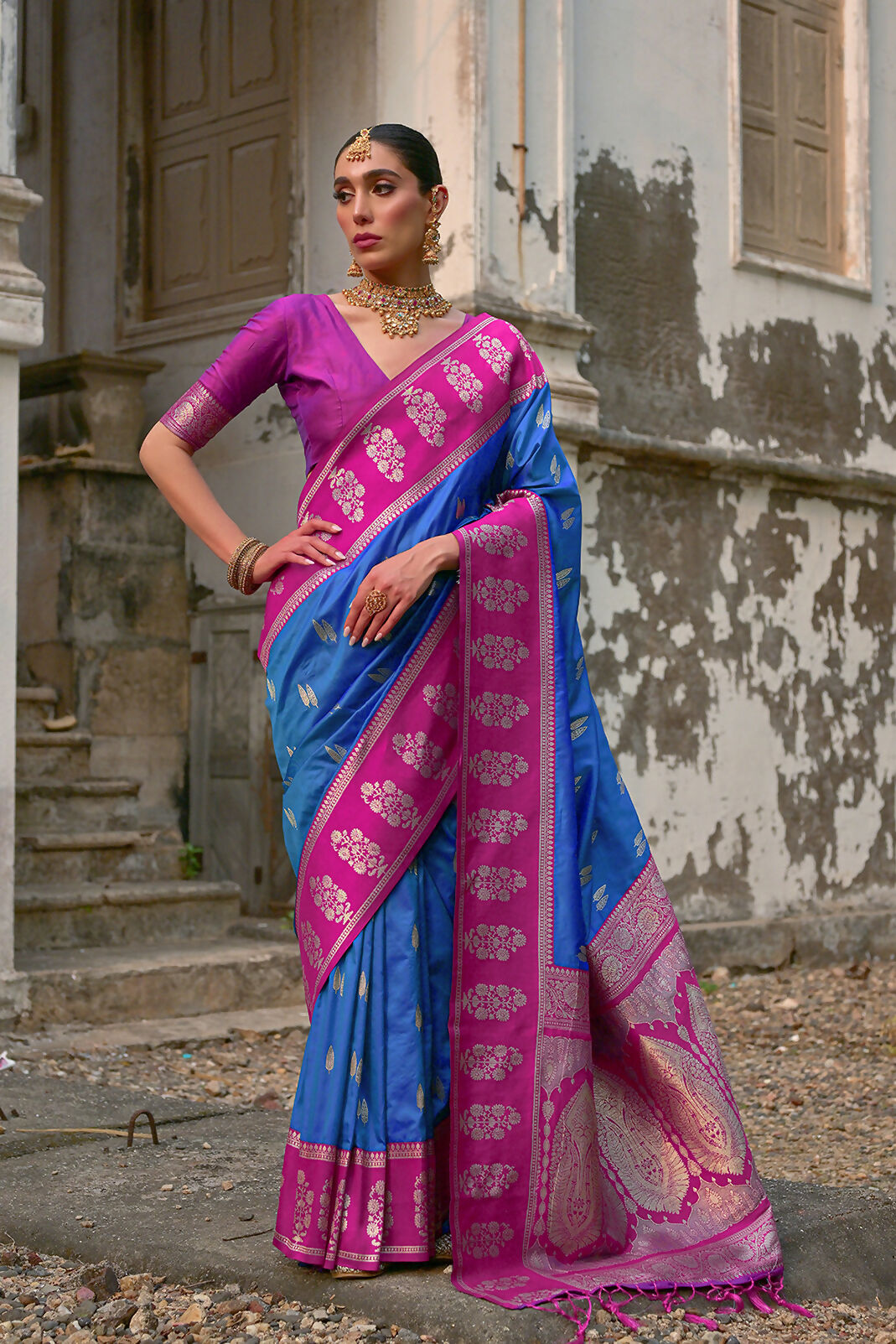 Vishnu Weaves Women's Firozi Kanchi Silk Woven Saree with Blouse - Swadesiicart