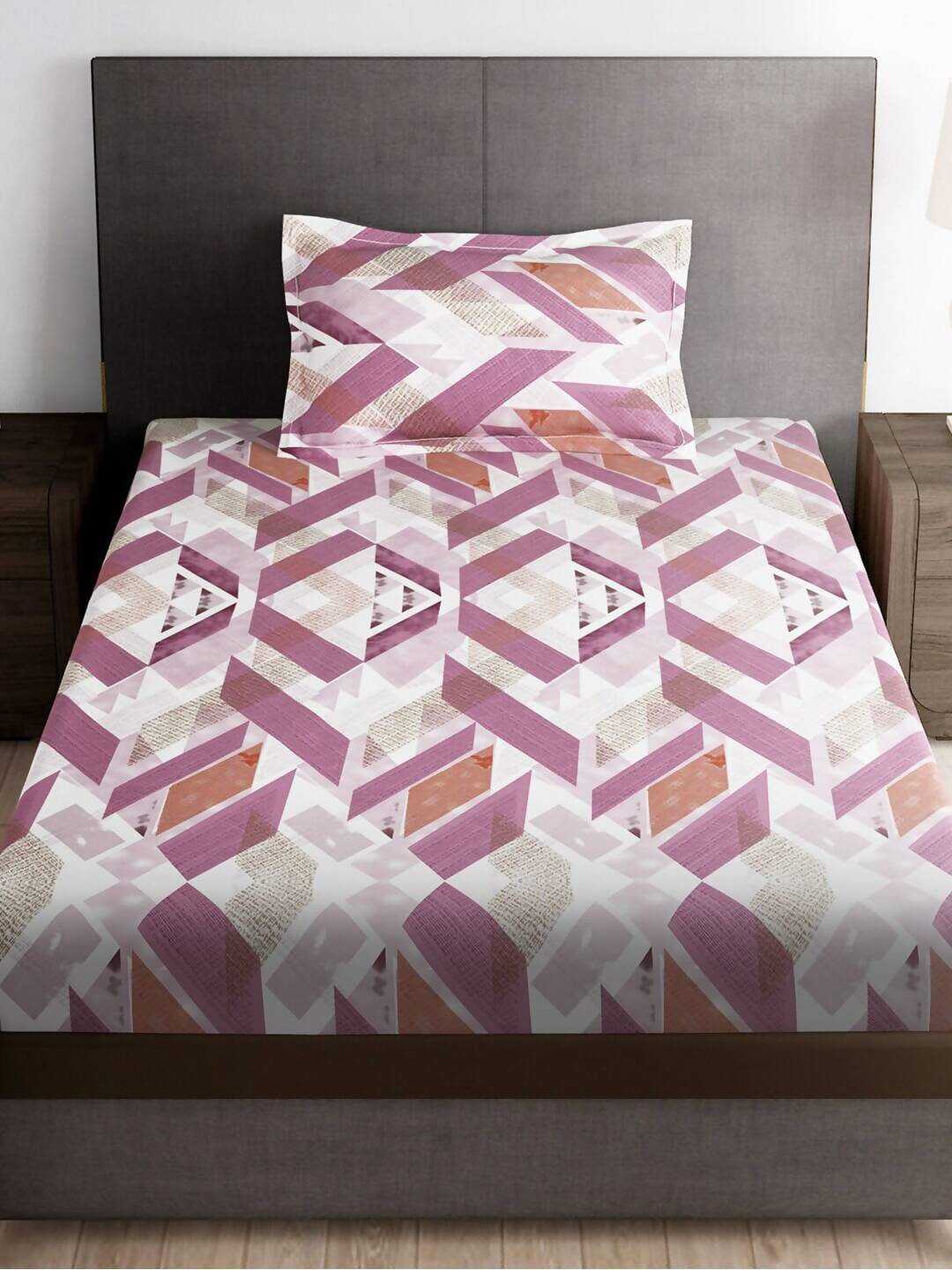 Story@home Arena Pink & White Geometric Printed 180 TC Bedsheet & Pillow Covers - Swadesiicart